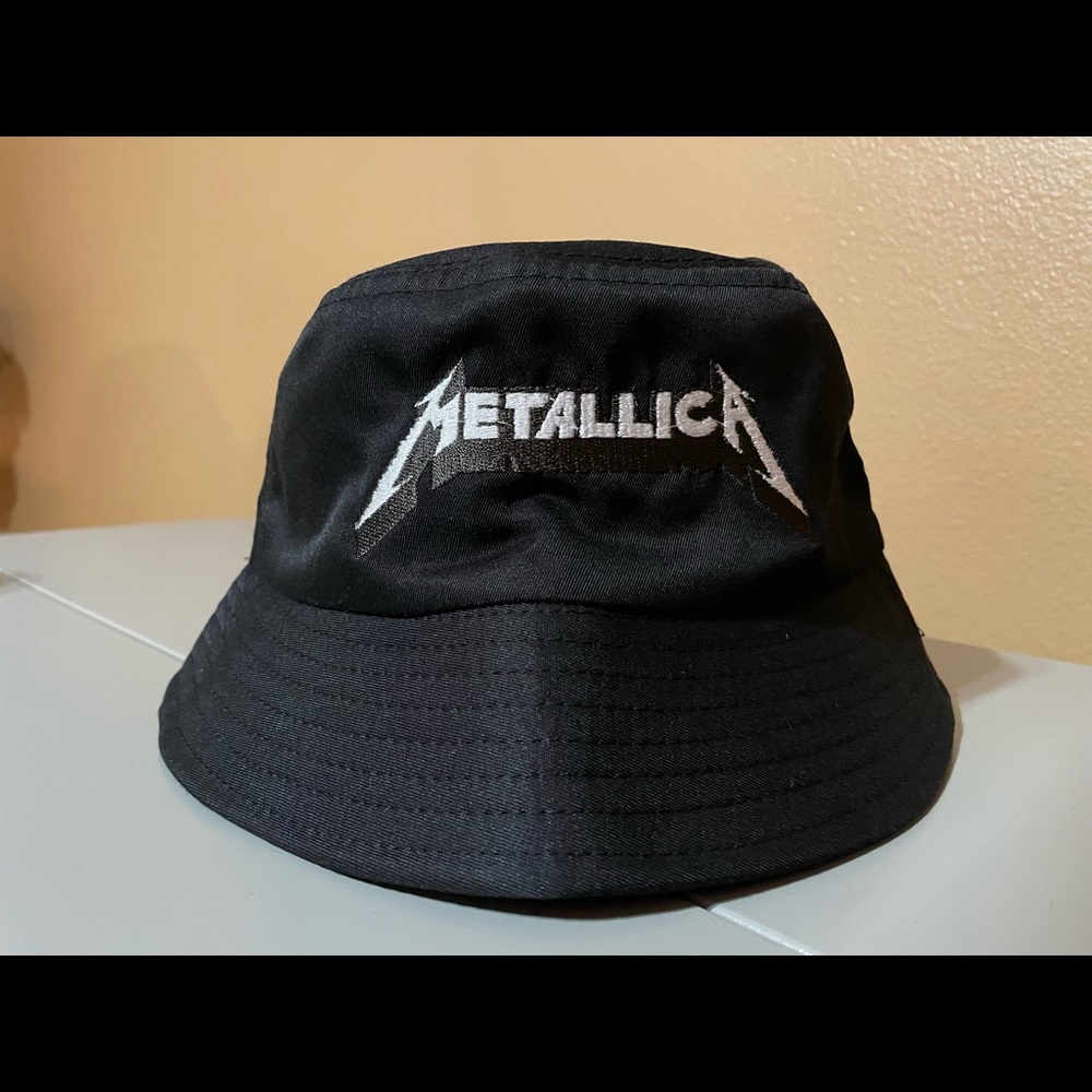 Bucket hat Metallica